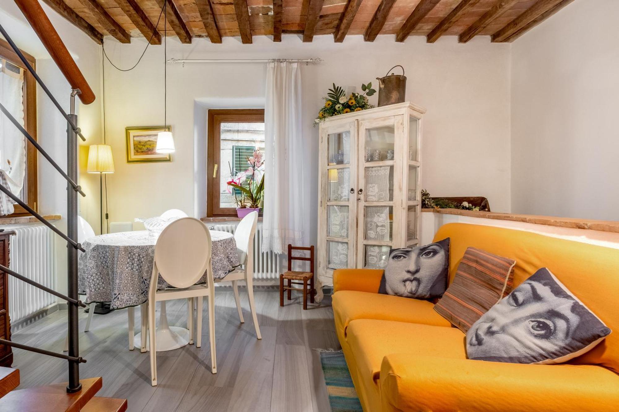 カステル・デル・ピアーノA Casa Da Nonna Elisaアパートメント エクステリア 写真